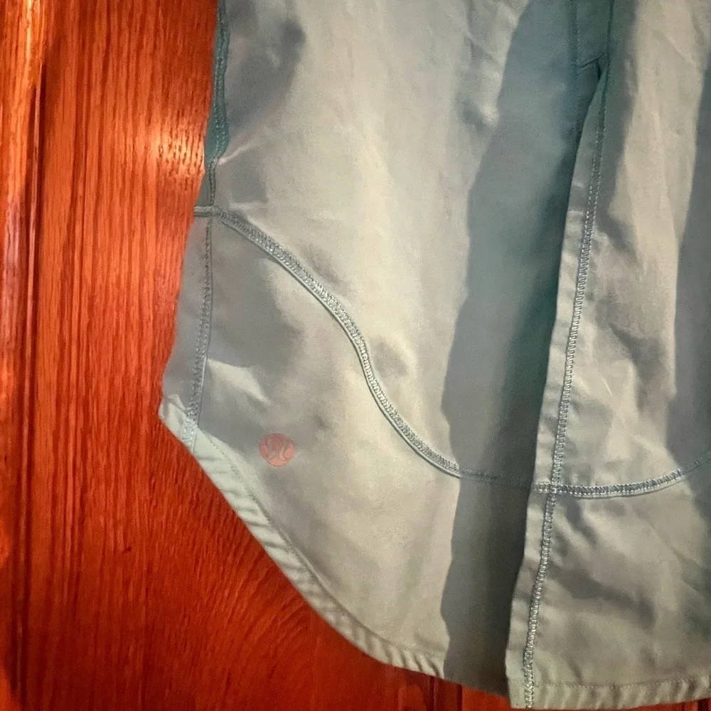 Lululemon - Lululemon Run - Featherweight Singlet